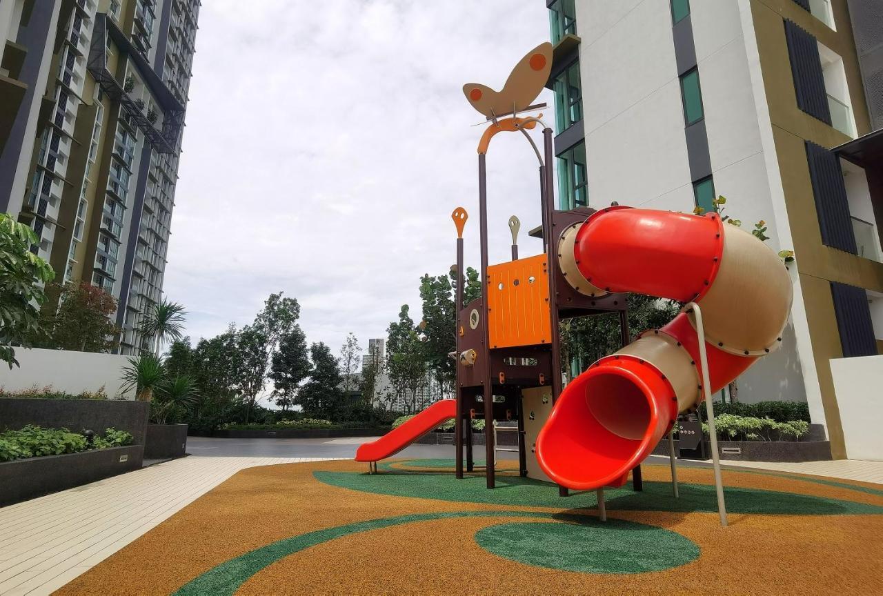 The Elysia Suites Nusajaya  Exterior foto