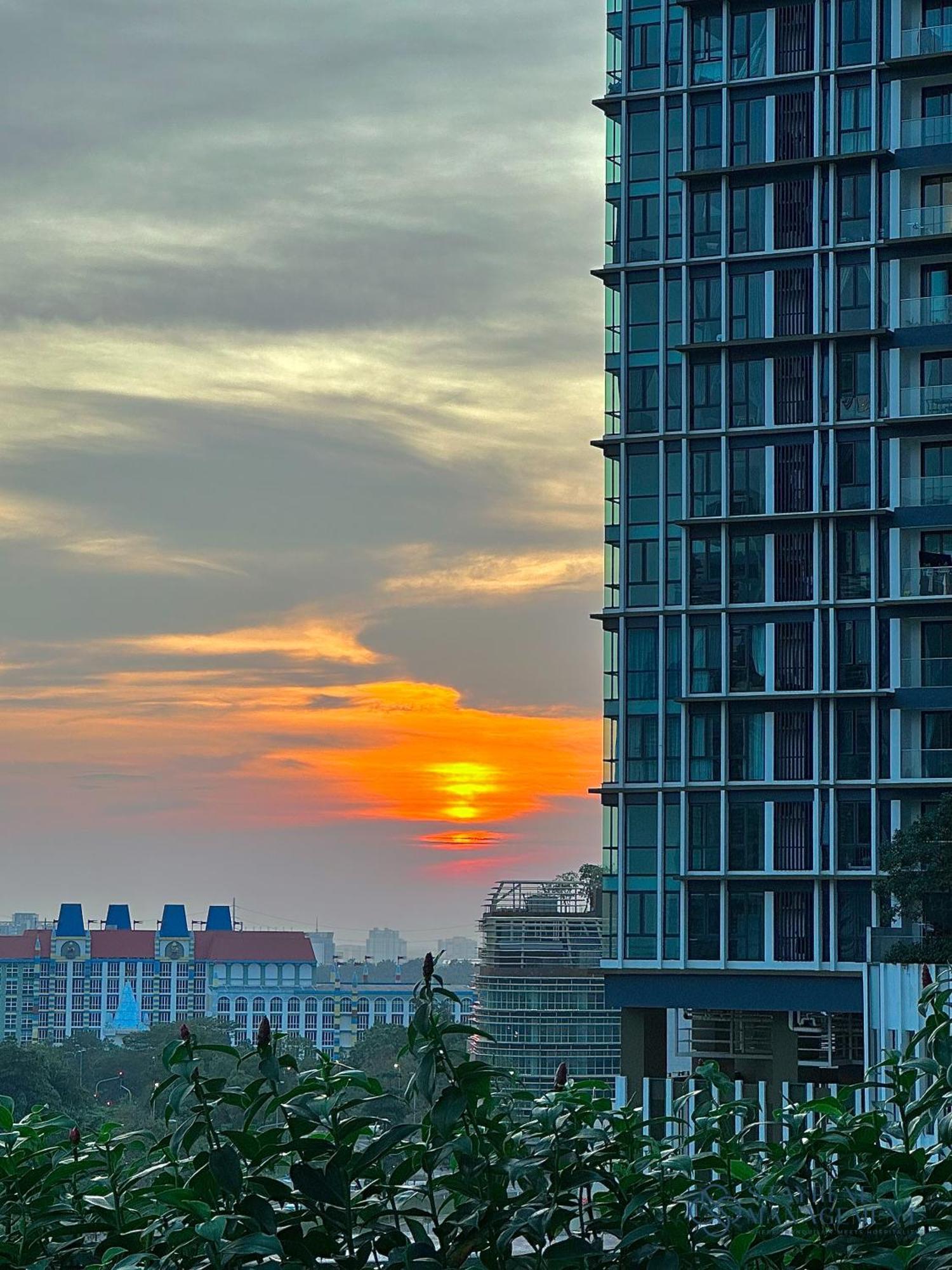 The Elysia Suites Nusajaya  Exterior foto